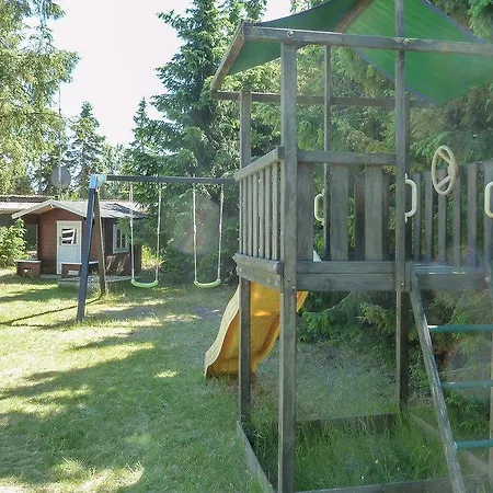 Holiday home Five-bedroom Holiday Vaeggerlose With A Hot Tub 06 Boto By
