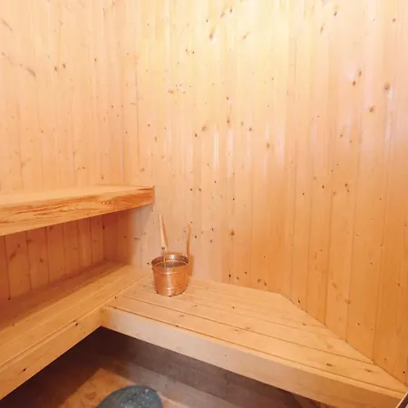 Five-bedroom Holiday Vaeggerlose With A Hot Tub 06 Holiday home *