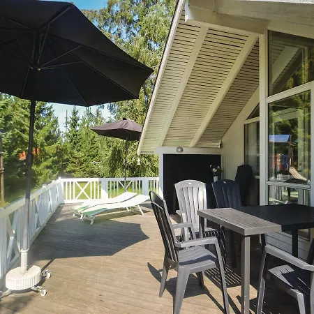Five-bedroom Holiday Vaeggerlose With A Hot Tub 06 Boto By