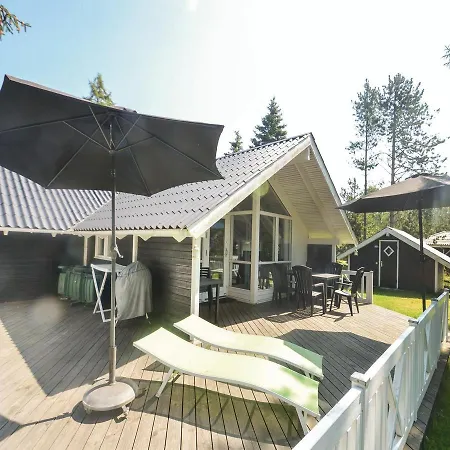 Five-bedroom Holiday Vaeggerlose With A Hot Tub 06 *